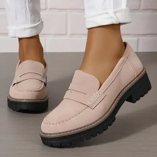 NADIA™ | Mocassins Intemporels en Daim