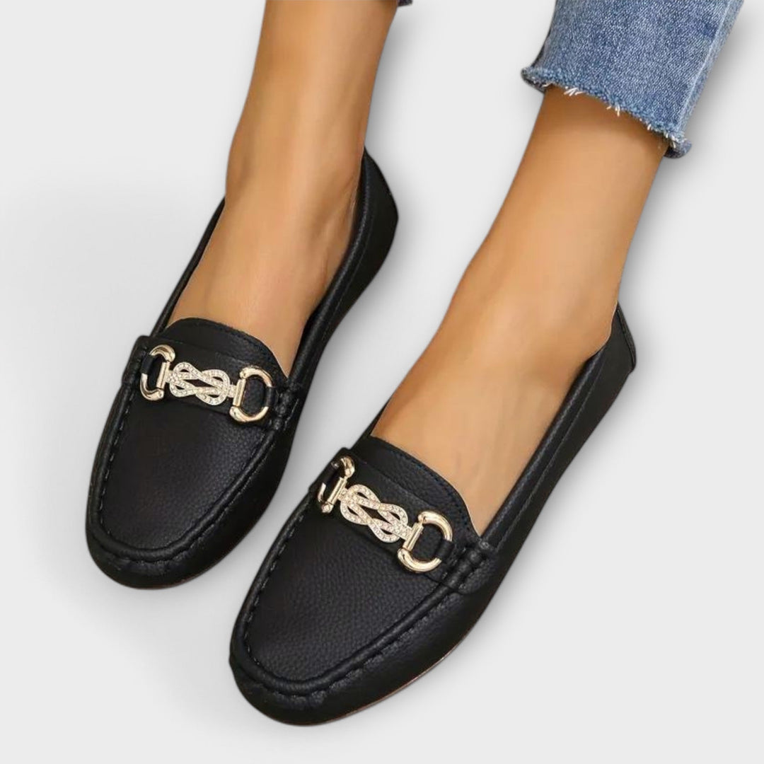 Aura | Classic Moccasin
