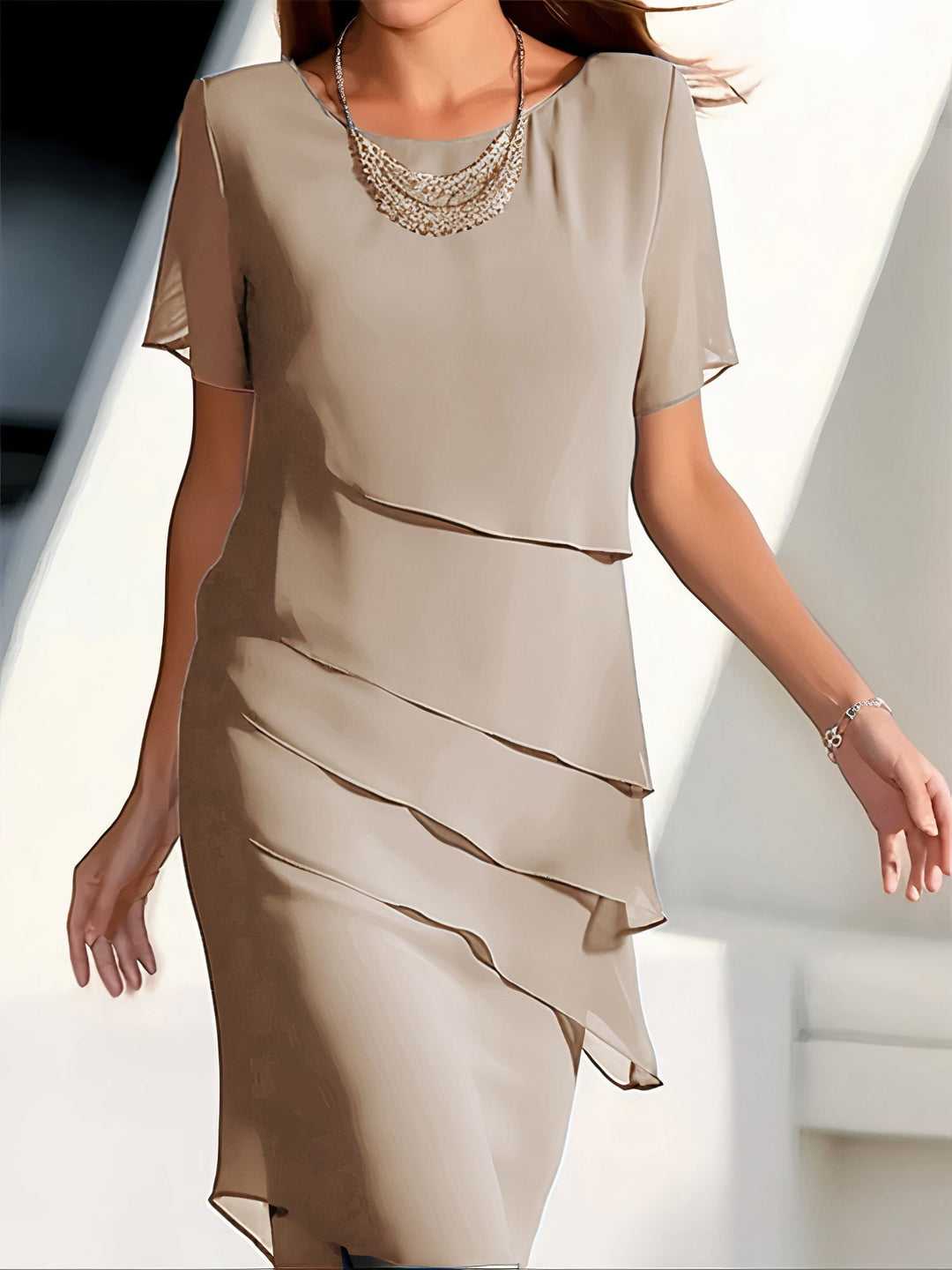 Louise - Élégante Robe Plissée