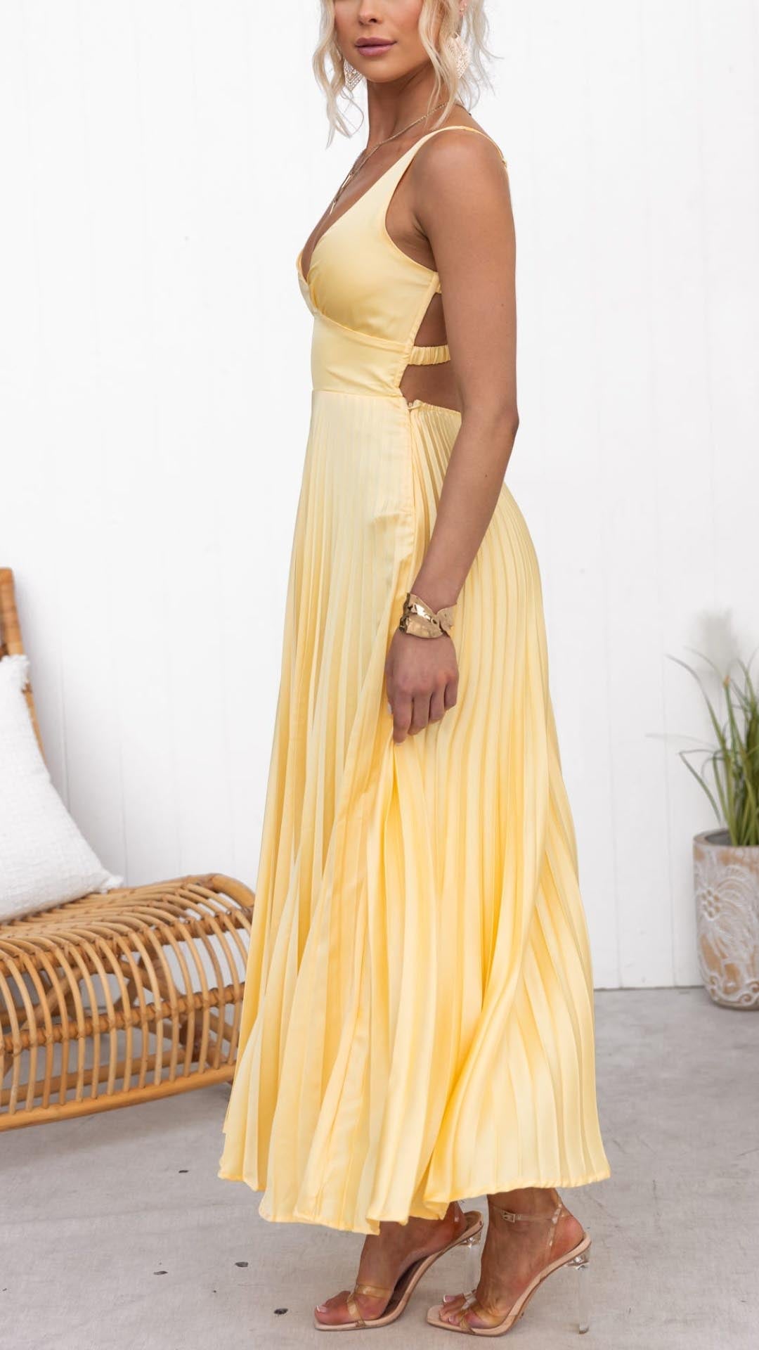 Aby - Élégante Robe Maxi Plissée