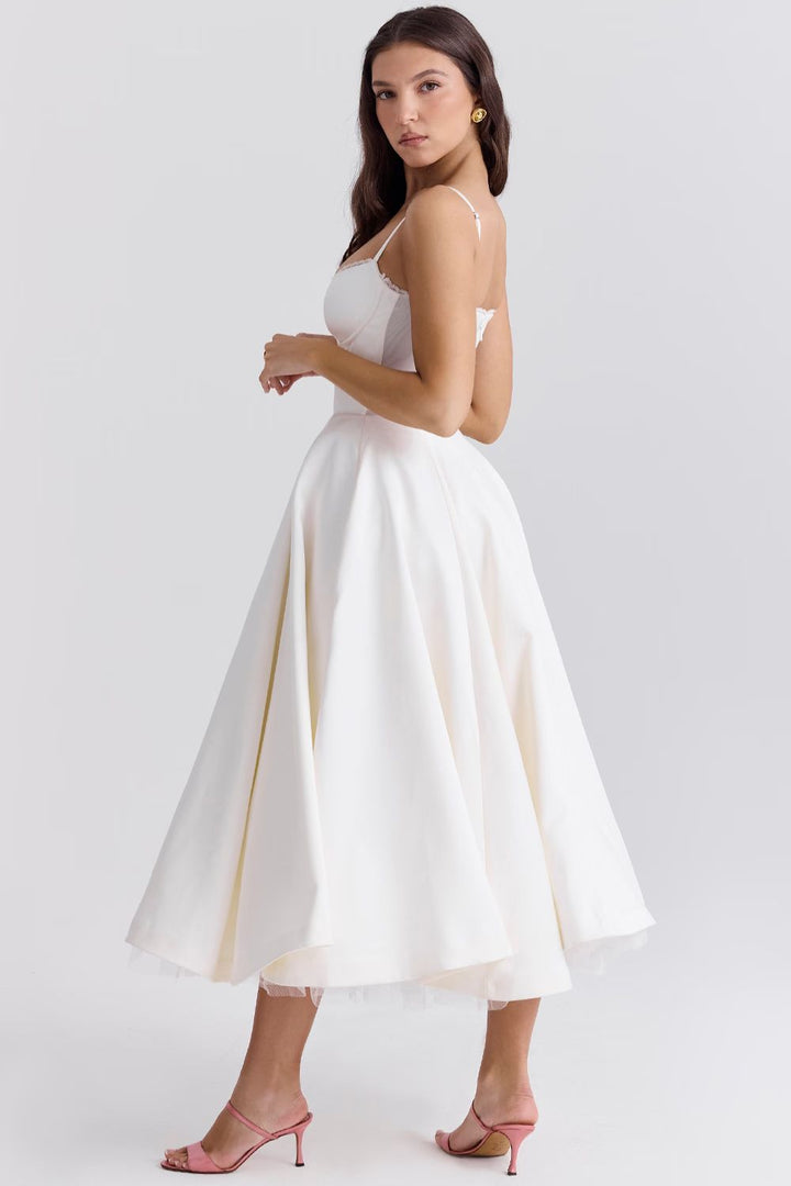 Minerva | Robe Princesse de Luxe à Bretelles Spaghetti
